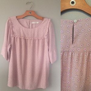 3/$15 ☀️ Pink Floral Loft Blouse Medium